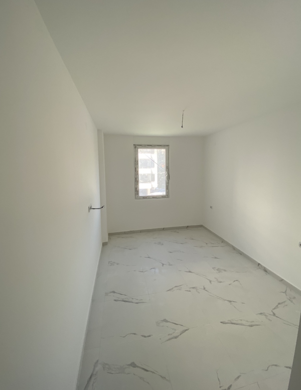 Slika 2 - Dvoiposoban stan na prodaju, 73m2, 145.000€